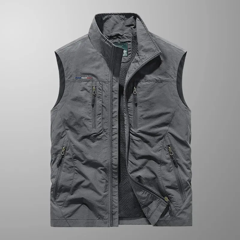 Oliver - Multi-Pocket Breathable Outdoor Cargo Vest